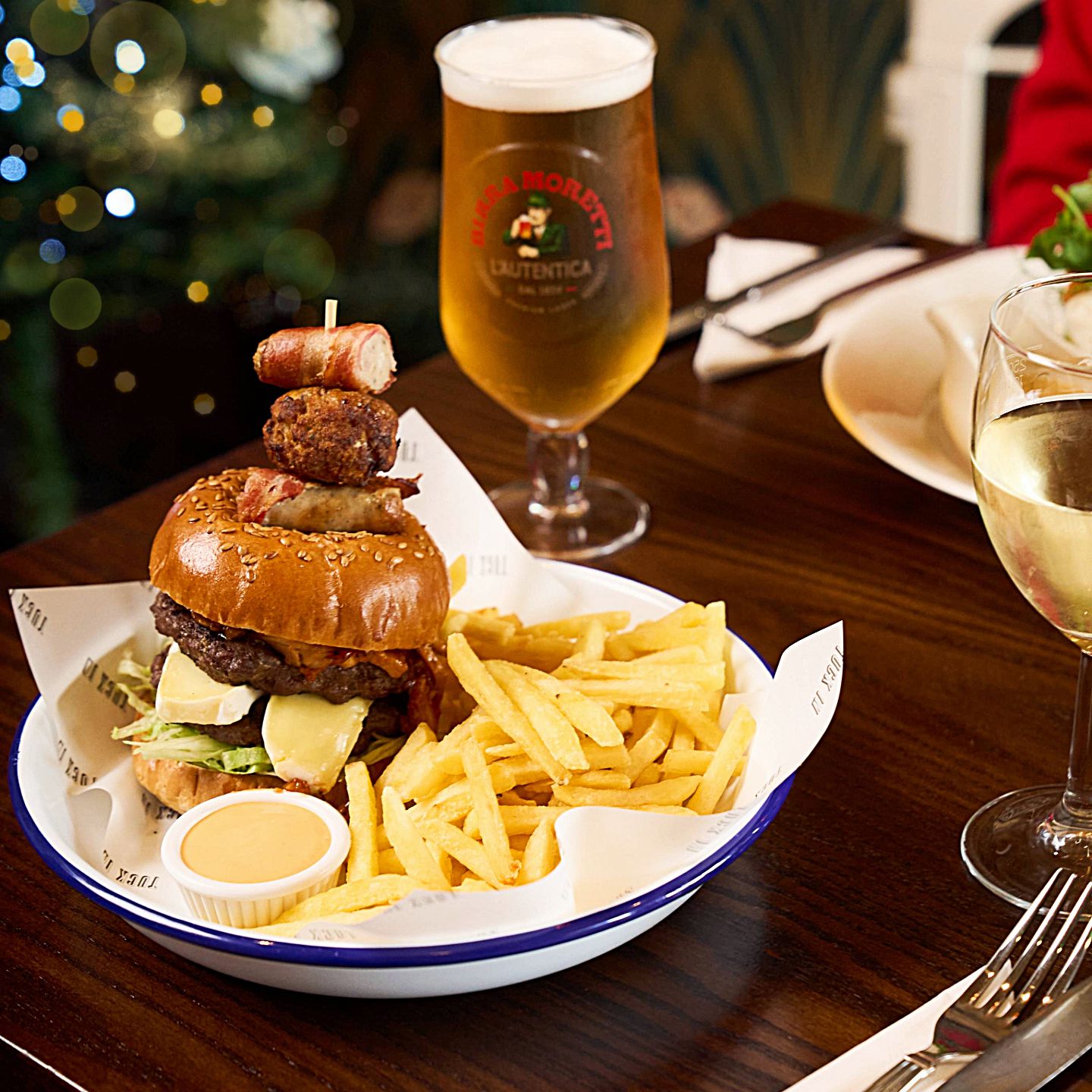 Festive Lunch & Dinner at The Hatfields Doncaster in Hatfield